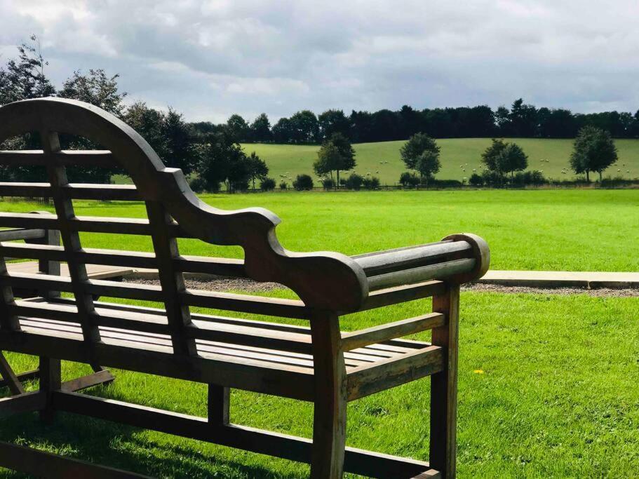 Beautiful Rural Apt, Walking Distance To Three Choirs Vineyard/Brassiere Gloucestershire Apartment Newent Bagian luar foto