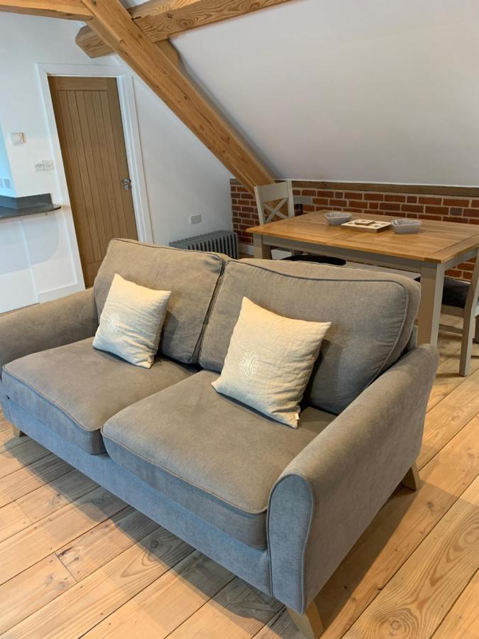 Beautiful Rural Apt, Walking Distance To Three Choirs Vineyard/Brassiere Gloucestershire Apartment Newent Bagian luar foto