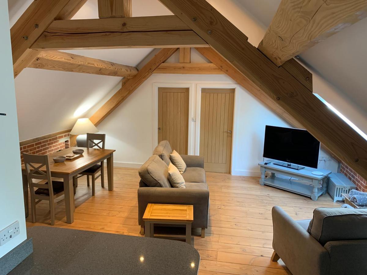 Beautiful Rural Apt, Walking Distance To Three Choirs Vineyard/Brassiere Gloucestershire Apartment Newent Bagian luar foto