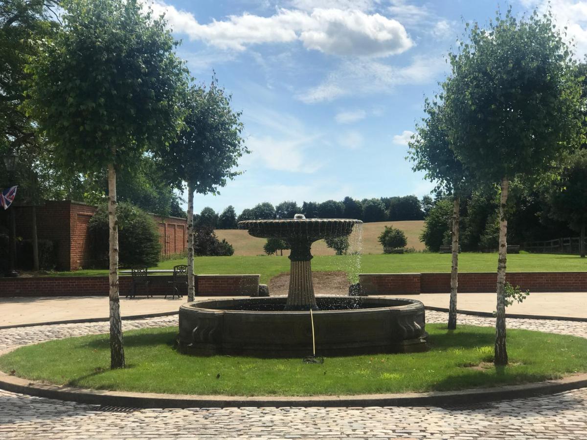 Beautiful Rural Apt, Walking Distance To Three Choirs Vineyard/Brassiere Gloucestershire Apartment Newent Bagian luar foto